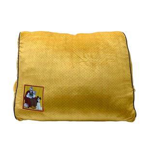 월레스&그로밋 삼각등쿠션(엘로우벽지)