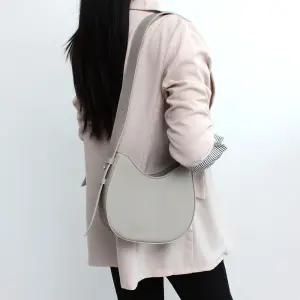 미콘 JW0007 심플 일체형 숄더백 크로스 여성가방반달 반달 오피스 정장 여성 여자 가죽 출퇴근 데일리