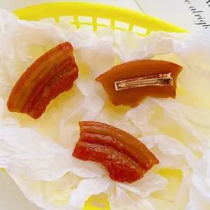 삼겹살 삔 음식 머리핀 쓸데 없는 웃긴 선물 쓸없선 삼겹살삔 삼겹살머리핀 음식삔