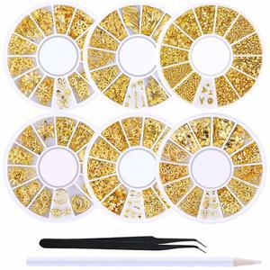 WOKoto 6박스 골드 네일 참 스터드 로즈 스타 달 깃털 모양 금속 3D 키트 1개 핀셋 및 피커 연필 도구 포함 아트 주얼리 장식