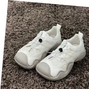 여자스니커즈 스니커즈 여성 트래킹화 메쉬 등산화 2컬러 운동화