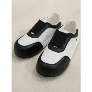 [갤러리아] [센터시티] 고세 와이드 핏 슬립 어스 스니커즈 GZP6S019 블랙