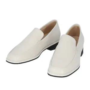 [롯데백화점]슈스파 소다 롯데백화점 여성 스퀘어 캐주얼 로퍼 발편한쿠션CLS406 (아이보리)