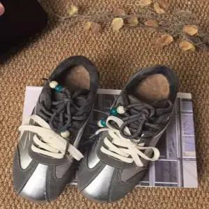 샤오원샵 여성 가을 빈티지 레이싱화 하이탑 미끄럼 키작녀 통굽 꾹3