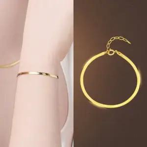 [골드퀸즈] 18K 이태리 헤링본 스네이크 팔찌