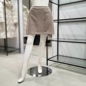 [SI] SI단추 포인트 울 스커트SJSAY22230