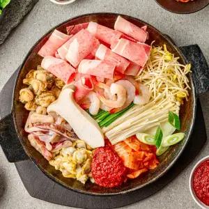 여수에서만 맛보던 특별한 [ 육 / 해 / 채 ] 삼합볶음 2팩