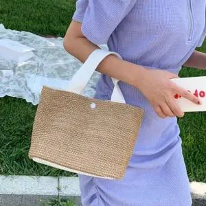 크로스백 여자 여름 시원해보이는 라탄소재 가벼운 미니 토트백