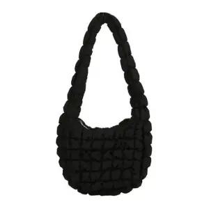 여성20대가방 여자 데일리 토트백 패션 패딩 퀼트 가방 숄더백