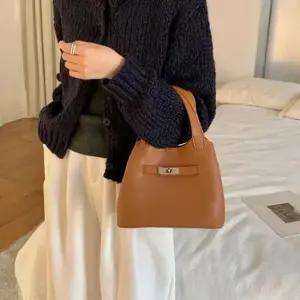 여성 버클장식 토트 크로스백 출퇴근 미니백 가방 5색