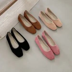 스퀘어토 소프트 밴딩라인 심플 데일리 착화감 베이직 플랫슈즈 6SS 스퀘어토 플랫슈즈