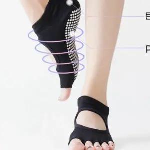 요가 삭스 필라테스 논슬립 발가락없는 양말 진그레이