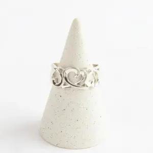 [신상오픈런]하트반지 컷아웃 두꺼운 키치 볼드링 실버 (29987858)