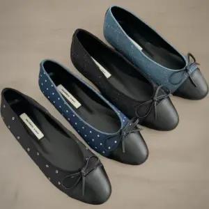 [신상오픈런]여성 심플한 색조 리본 장식 앞코 플랫화 (34325871)