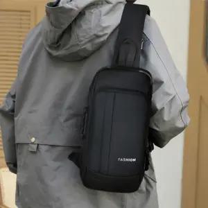 남자 2컬러 가방 보조 슬링백 캐주얼 크로스백 / 여행