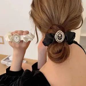 [신상오픈런]리본씰 금장 여성스러운 곱창머리끈 꽃무늬 (30488794)