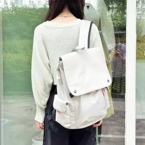 [신상오픈런]여성용 경량 나일론 포켓 백팩 스트리트 스타일 (38293329)