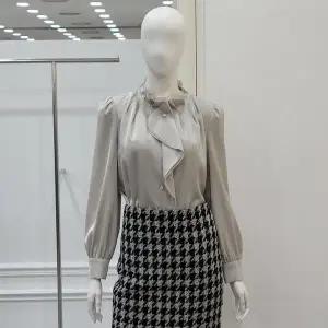 [미니멈]러플 카라 루즈 블라우스 (MXDAWB0260)_IC