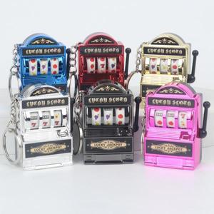 빈티지 미니 과일 슬롯 머신 키체인 행운의 주사위 창의적 재생 가능 게임 기념품 시뮬레이션 모델 장식 선