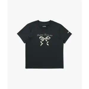 디아도라 Diadora 테니스 리본 그래픽 반팔 티셔츠 DARK GREY 1669112