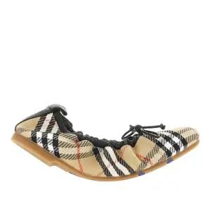 보우 체크 패브릭 슬립온 발레리나 8121103 B9368