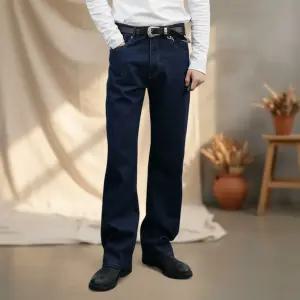남성 부츠컷 데님팬츠 논스판 스티치 봄 데일리룩용 청바지