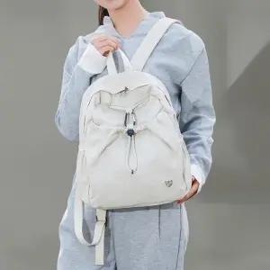 [신상오픈런]여성 경량 나일론 포켓 백팩 조임끈 캐주얼 가방 (37006358)
