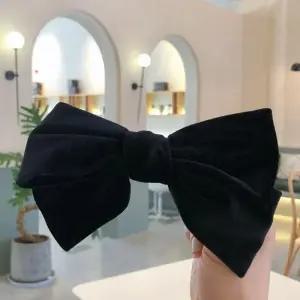 [신상오픈런]왕리본머리핀 빅사이즈 여성스러운 헤어핀 벨루어 (30488649)