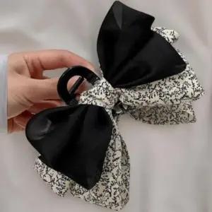 [신상오픈런]여성용 사랑스러운 꽃무늬 배색 쉬폰 리본 헤어 집게핀 (41316264)