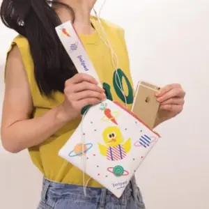 [패션] 여행소품추천 러블리 클러치백 여행용 캐릭터 미니 정리파우치 파우치