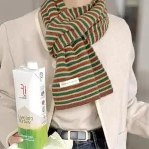 [신상오픈런]여성 키치무드 컬러 배색 스트라이프 겨울 머플러 (42297673)