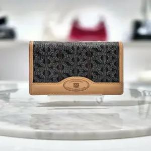 [루이까또즈] 루이까또즈 여성 2단 반지갑 SS2MG03BE