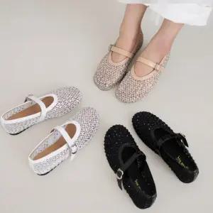 [신상오픈런]여성 여름 메리제인 통기성 큐빅 블링 단화 (39139956)