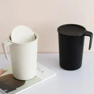 [하프클럽/셀러허브]데스크 스윙 손잡이 화장대 2L 싱글라이프 미니휴지통