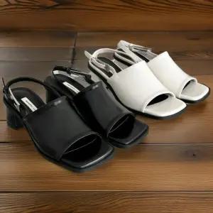 [신상오픈런]여성 아이보리 블랙 슬링백 트임 가죽 통굽 샌들 (32331611)