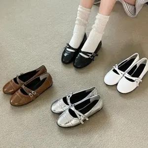 [옷자락]여자 로우굽 스트랩 버클 메리제인 플랫