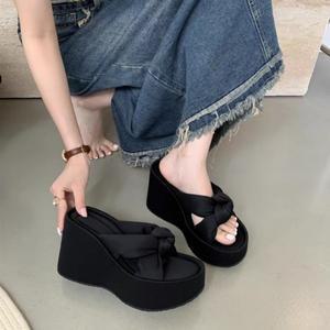 [굿딜스토어]러블리 베이직 여성 리본통굽슬리퍼