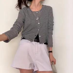 올리비에스클로젯 여리핏 단가라 가디건 O2603CD012A1218064