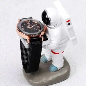 [마이모노샵][마이모노샵] 공간활용 1인가구 스마트 손목시계 인테리어 시계거치대 (17264006)