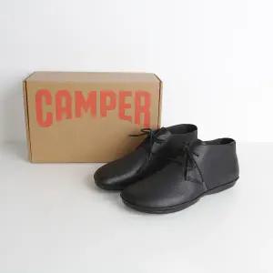 캠퍼 라이트 니나 여성 앵클 부츠 K400221-036