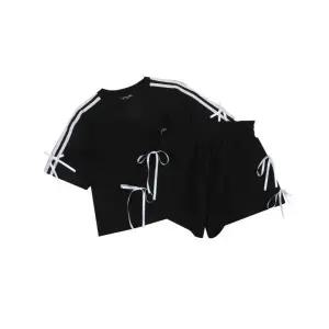 [모다울산]발레코어 크롭 반팔 반바지 세트 TGMS25302_US