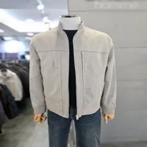 바쏘옴므 라이트그레이 스웨이드 블루종 점퍼 WSA1UA24