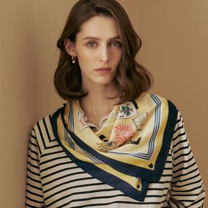 [MAXZA] 플레잉 카드 스퀘어 프레임 빅 스카프