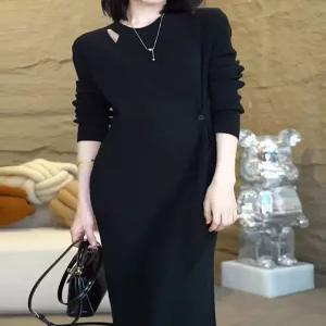 사이드원버튼니트롱원피스_B5W0238