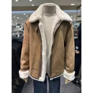 지오지아 ZIOZIA [25FW] 브라운 페이크 레더 무스탕 자켓 ADF4FP1806 670350