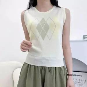 여성 아가일 추천 니트 조끼 꾸안꾸 여자 여름 라운드