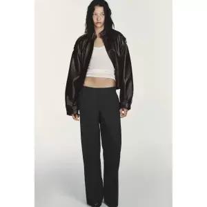 ZARA 로우라이즈 핀 스트라이프 팬츠 - 블랙/오렌지 {QHJ}