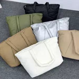 패딩 쇼퍼백 BR_6109 패딩쇼퍼백 쇼퍼백 패딩백 겨울쇼퍼백 여성쇼퍼백 패딩토트백