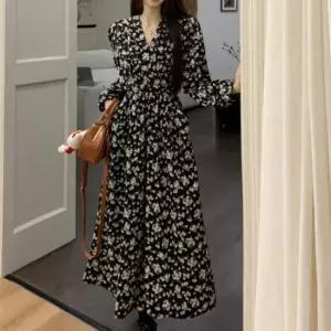 블랙 플라워 패턴 여성 브이넥 랩스타일 롱 원피스 휴양지원피스