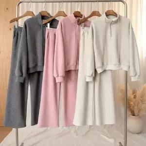 [하프클럽/셀러허브_여성트랜드패션]여성용 부드러운 기모 반집업 트레이